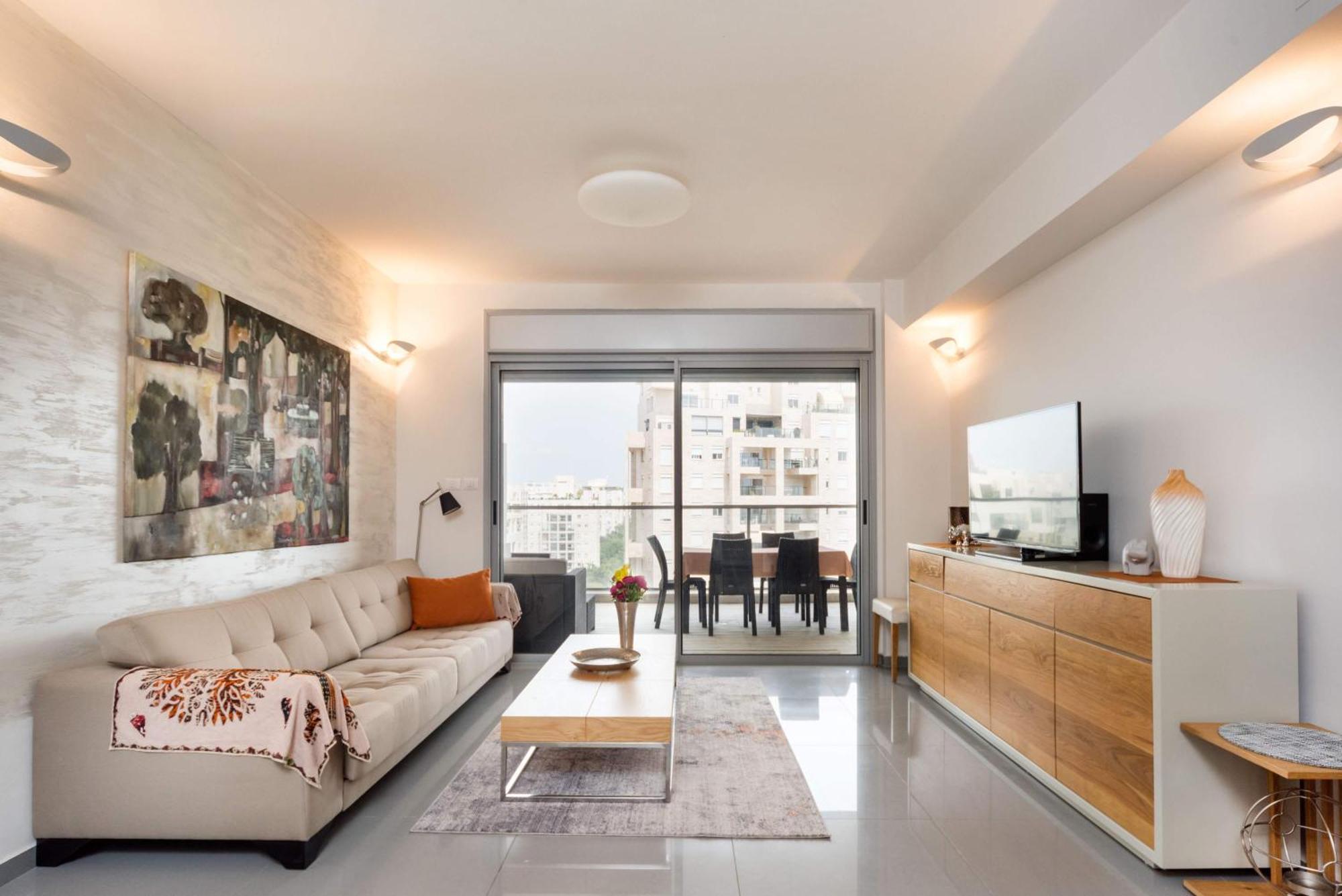 Urban Gem With Outdoor Lounge By Sea N' Rent Leilighet Tel Aviv Eksteriør bilde